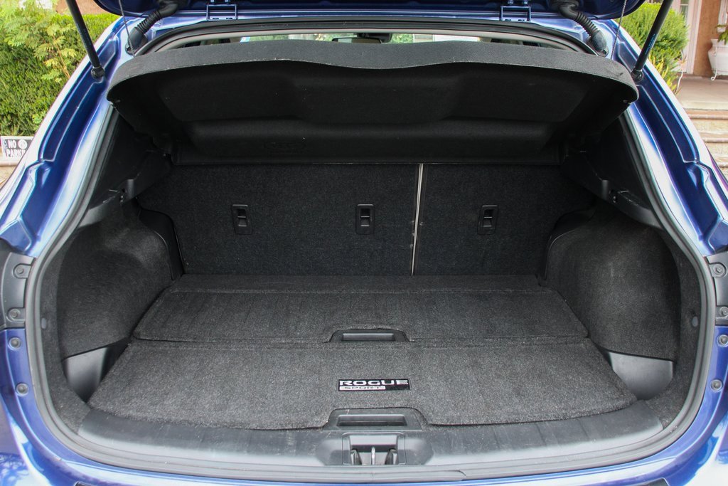 Used 2020 Nissan Rogue Sport SL w/ Premium Package image 8