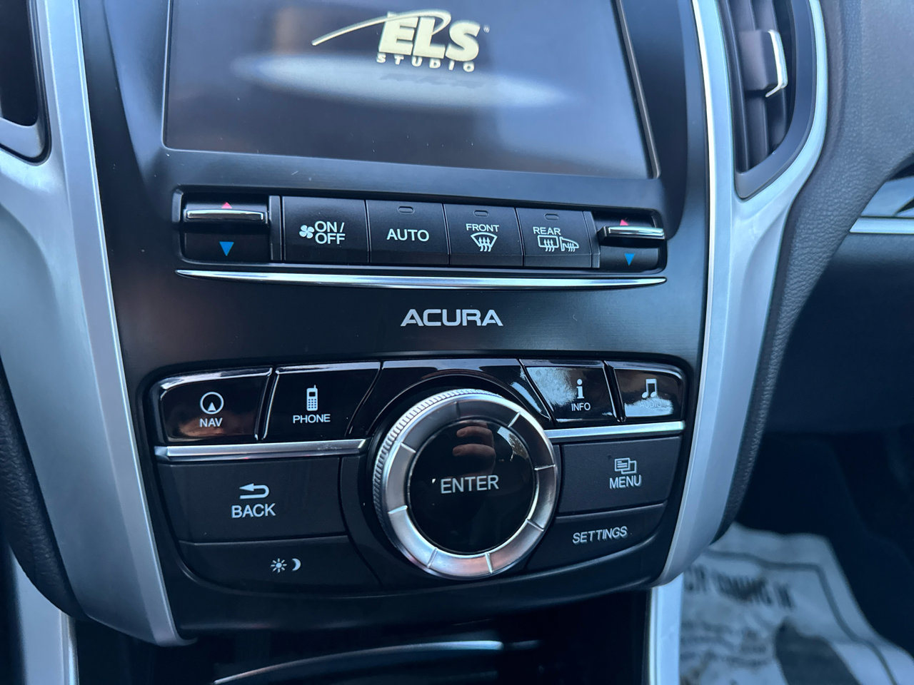 Used 2016 Acura TLX V6 w/ Technology Package image 31