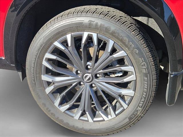 Used 2024 Nissan Rogue Platinum FWD image 23