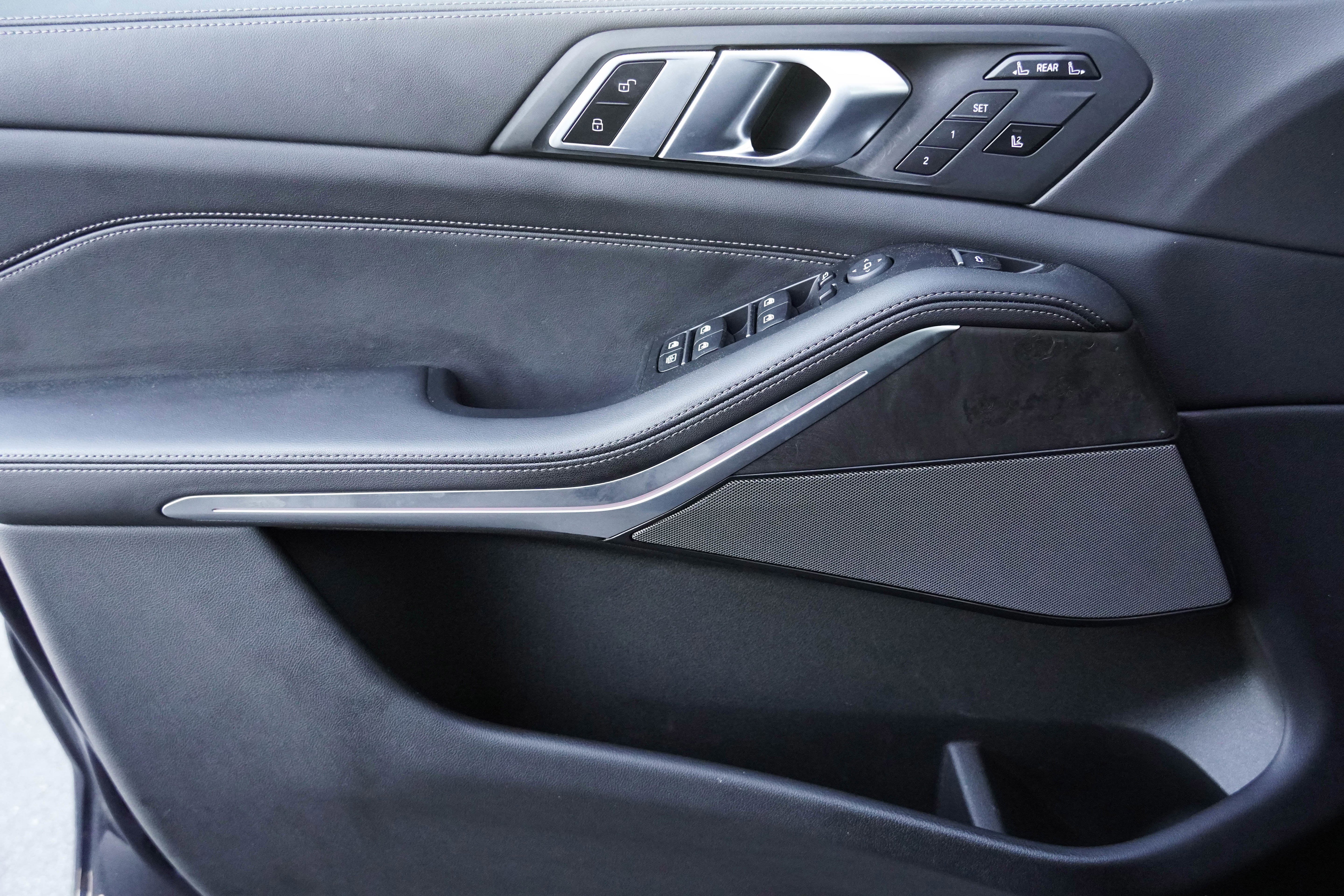 Certified 2026 BMW X7 xDrive40i w/ M Sport Package image 31