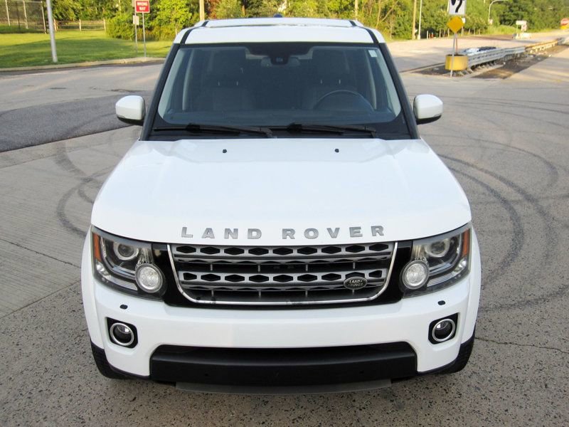 Used 2014 Land Rover LR4 HSE image 6