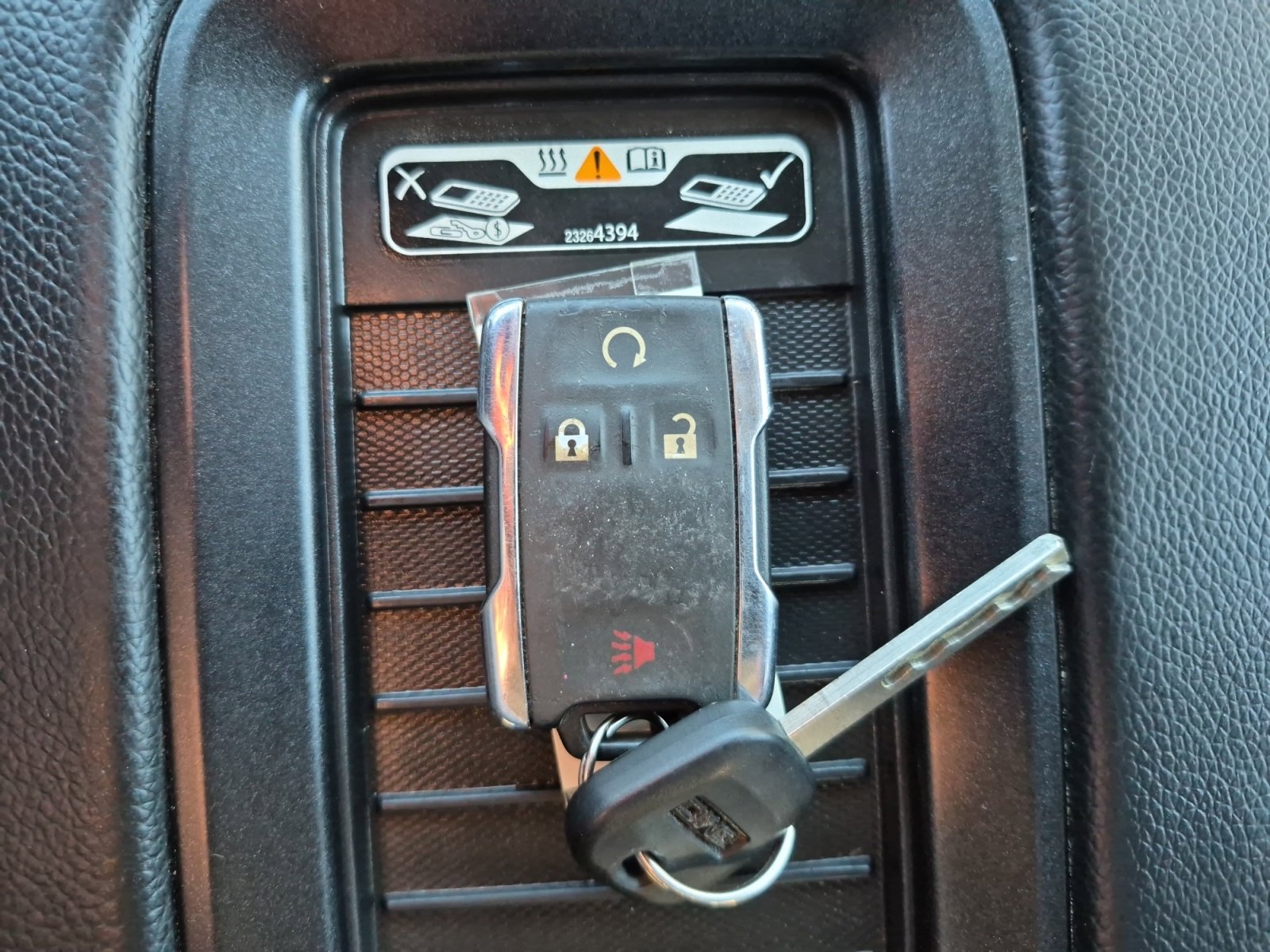 Used 2018 GMC Sierra 3500 Denali image 30