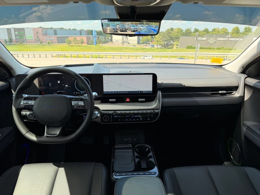 Used 2026 Hyundai Ioniq 5 Limited AWD/4WD image 3