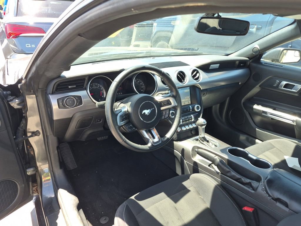 Used 2019 Ford Mustang Coupe w/ Equipment Group 101A RWD image 7