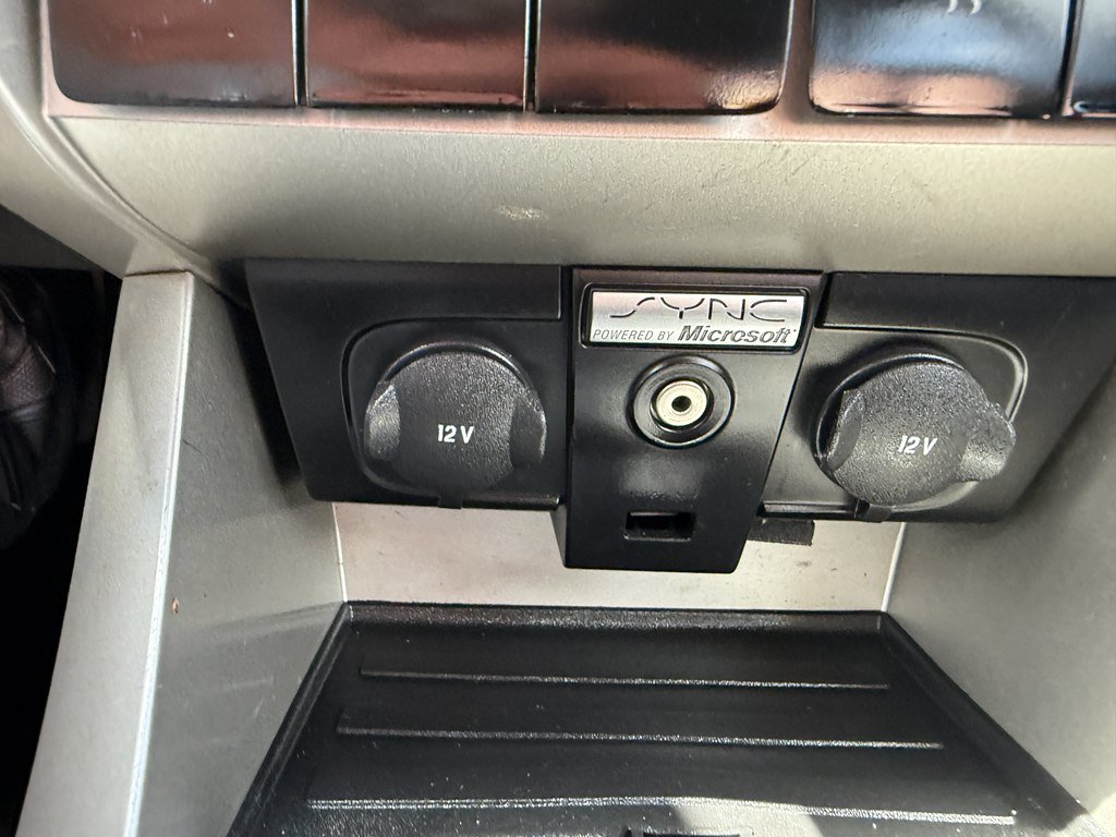 Used 2009 Ford Focus SES FWD image 21