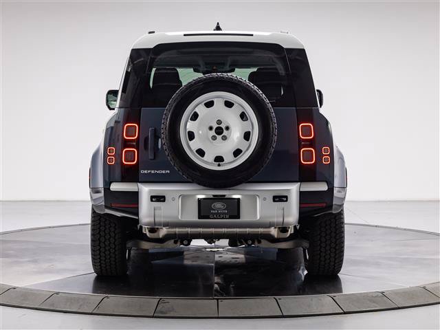 New 2026 Land Rover Defender 110 X-Dynamic SE AWD/4WD image 4
