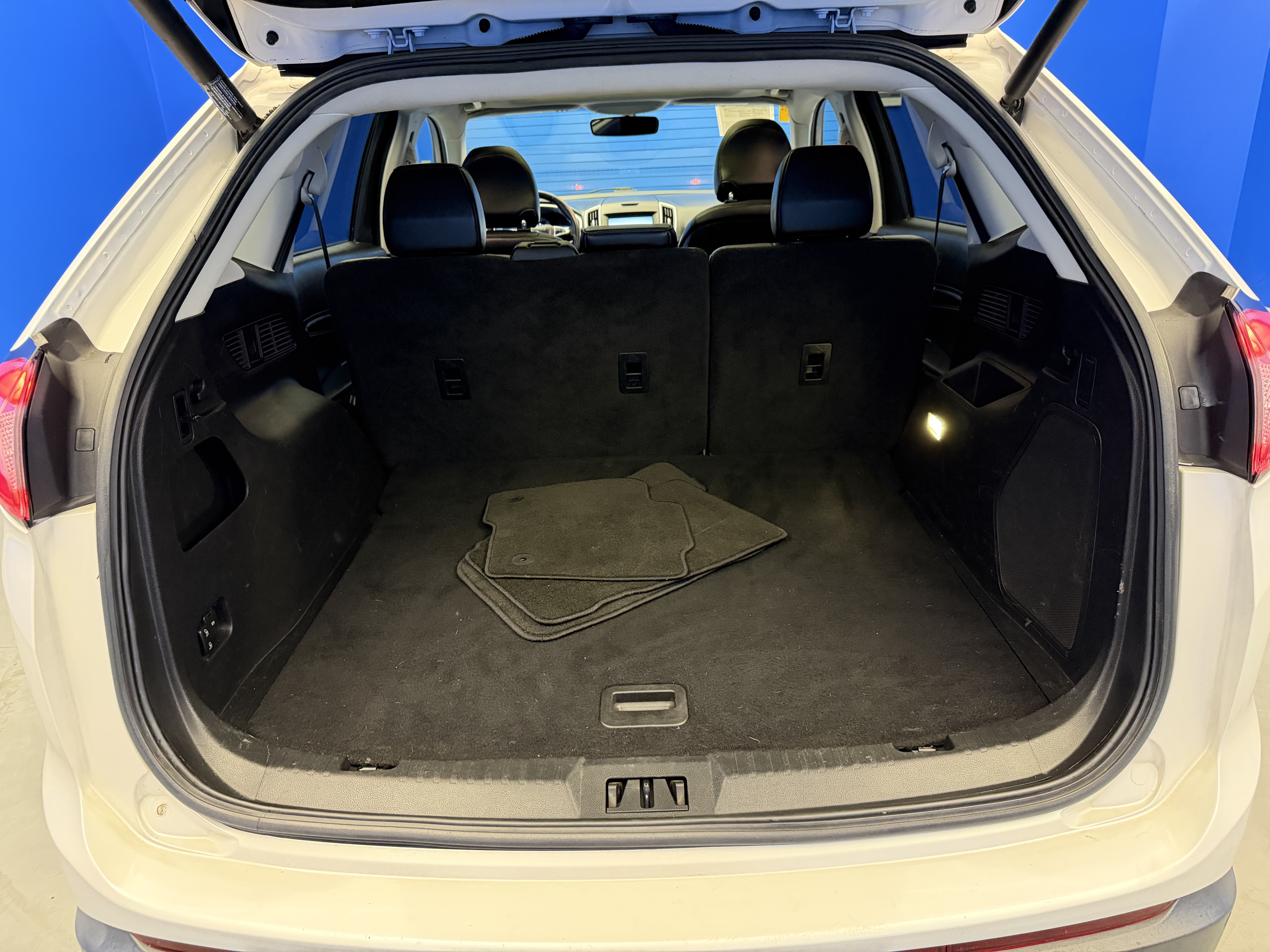 Used 2015 Ford Edge Titanium w/ Equipment Group 301A AWD/4WD image 28