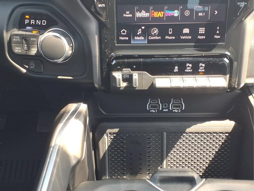 New 2026 RAM 1500 Lone Star AWD/4WD image 13