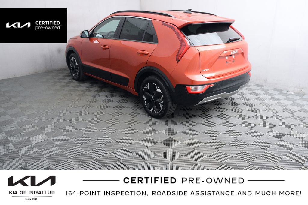 Certified 2023 Kia Niro Wind w/ Wind Preserve Package FWD image 8