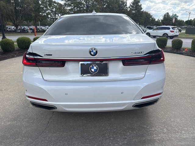 Used 2021 BMW 750i xDrive image 4