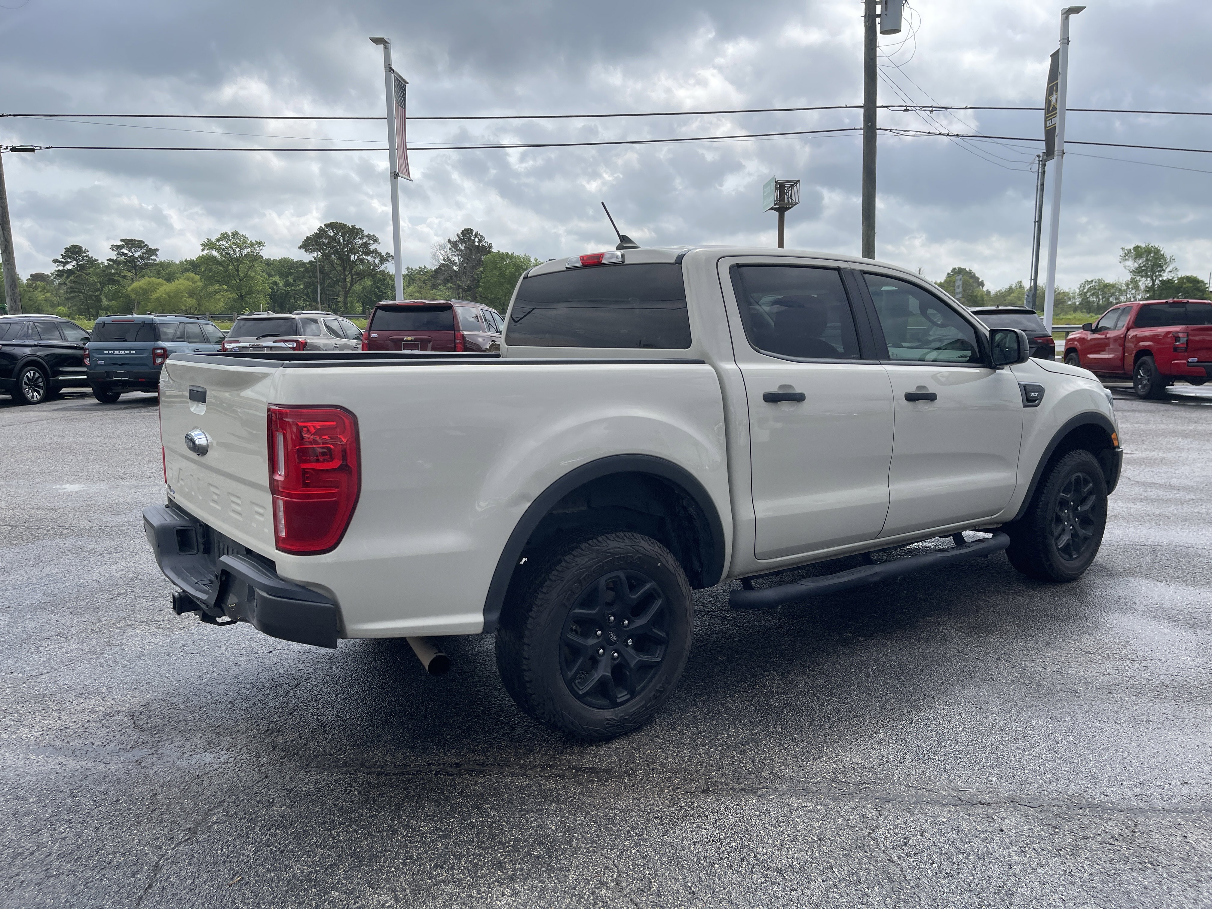 Used 2022 Ford Ranger XLT w/ Equipment Group 301A Mid image 2