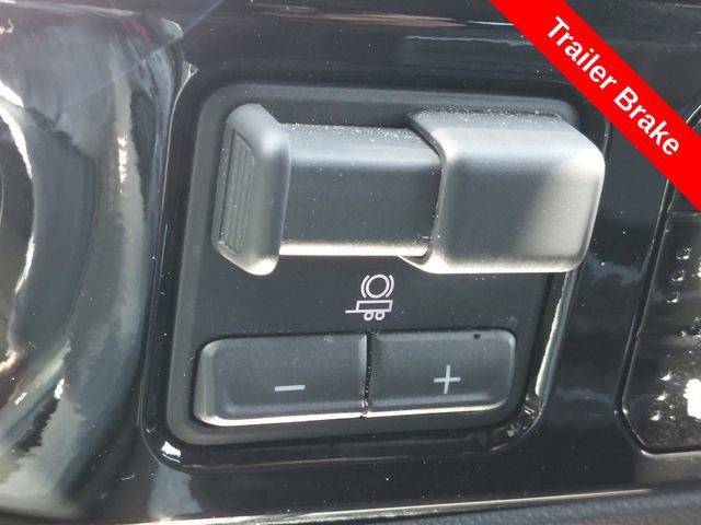 Used 2024 Chevrolet Silverado 2500 High Country w/ High Country Premium Package AWD/4WD image 19