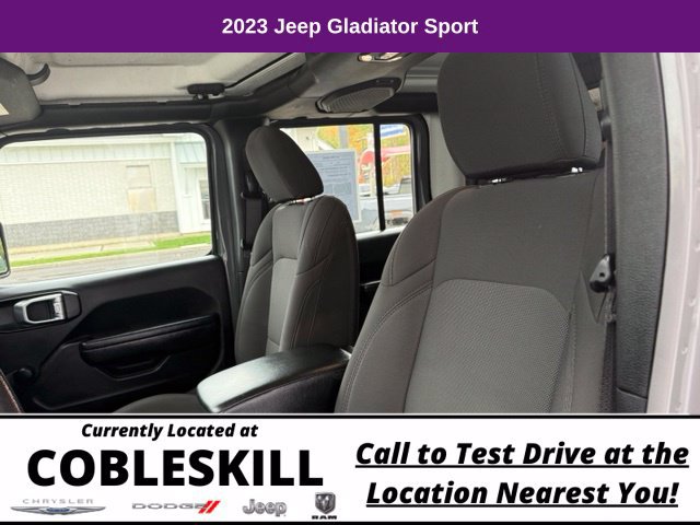 Used 2023 Jeep Gladiator Sport w/ Trailer Tow Package AWD/4WD image 9