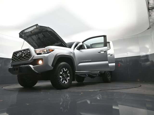 Used 2023 Toyota Tacoma TRD Off-Road AWD/4WD image 35