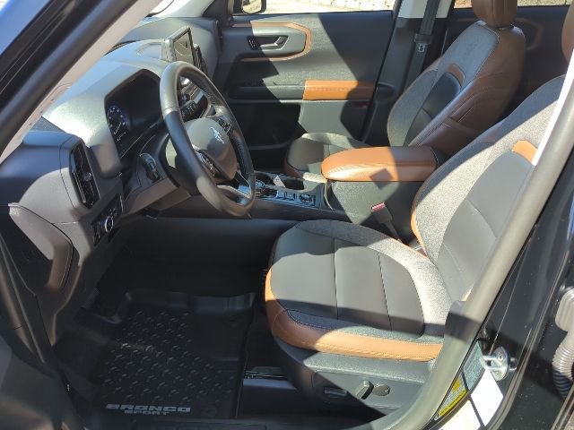 Used 2023 Ford Bronco Sport Outer Banks w/ Tech Package AWD/4WD image 15