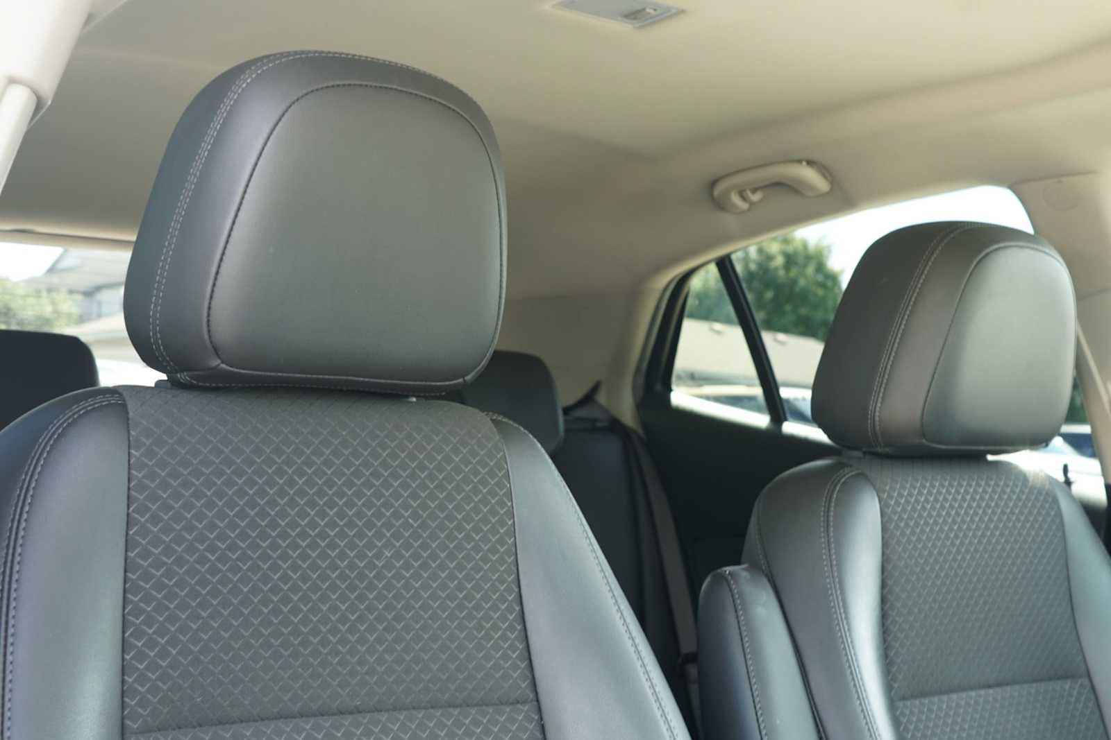 Used 2019 Buick Encore Preferred w/ Safety Package FWD image 26