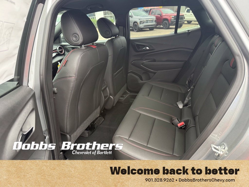 New 2026 Chevrolet Trax RS w/ Driver Confidence Package FWD image 32