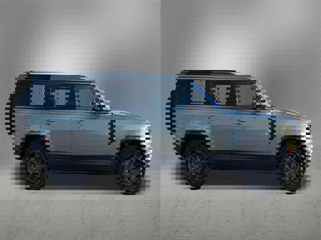 Used 2022 Land Rover Defender 110 SE image 7