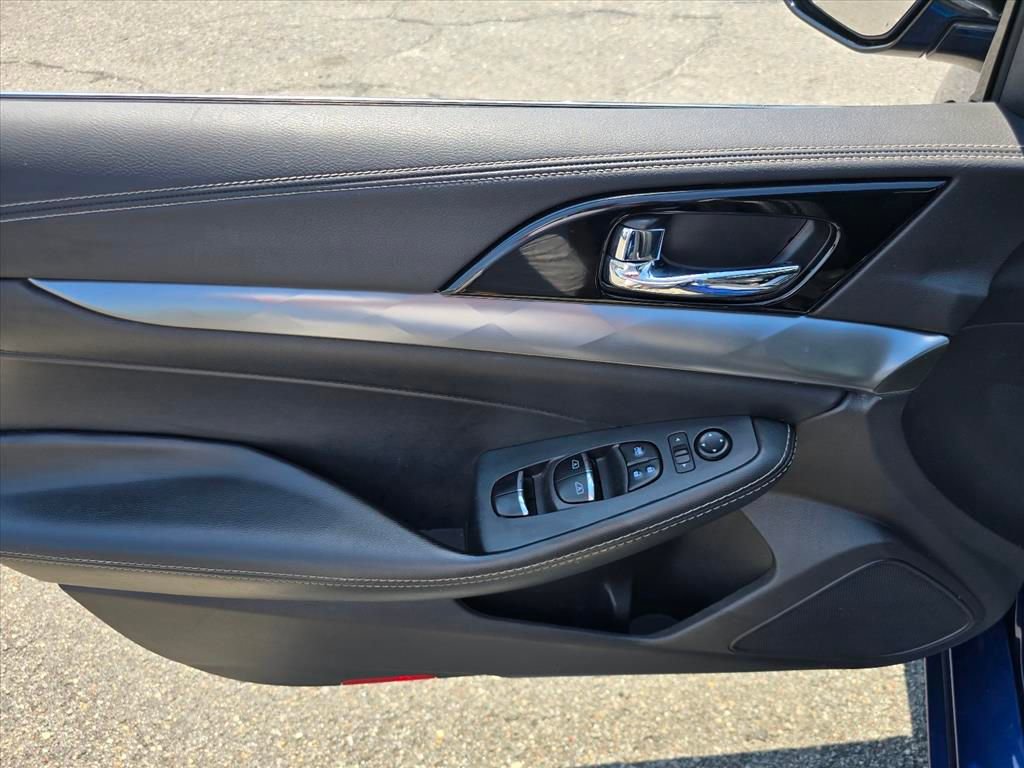 Used 2023 Nissan Maxima SV w/ Floor Mat Group FWD image 8
