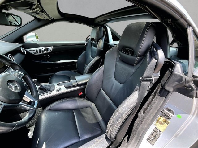 Used 2012 Mercedes-Benz SLK 350 image 24