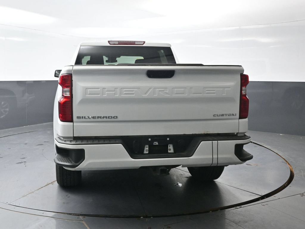 Used 2023 Chevrolet Silverado 1500 Custom AWD/4WD image 8