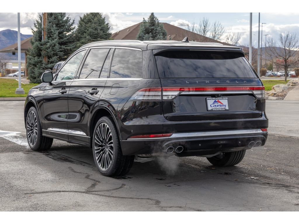 Used 2022 Lincoln Aviator Black Label w/ Dynamic Handling Package image 5