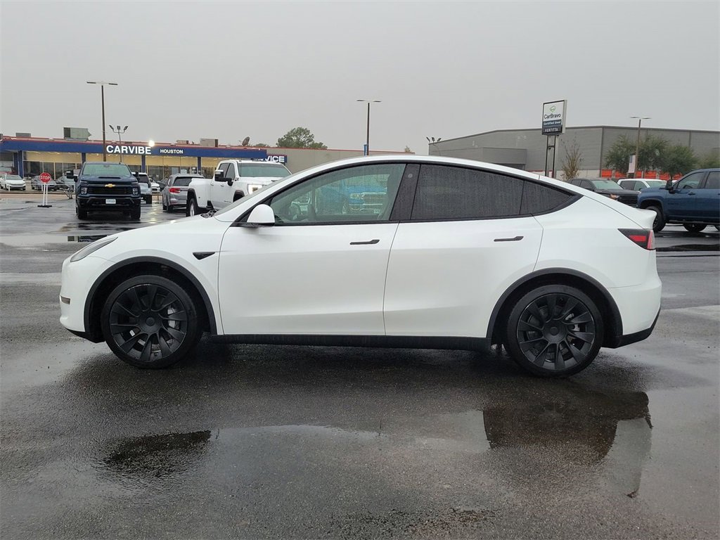 Used 2021 Tesla Model Y 2WD image 11