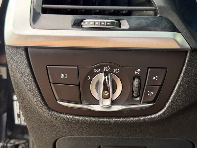 Used 2021 BMW X3 sDrive30i w/ Premium Package RWD image 17