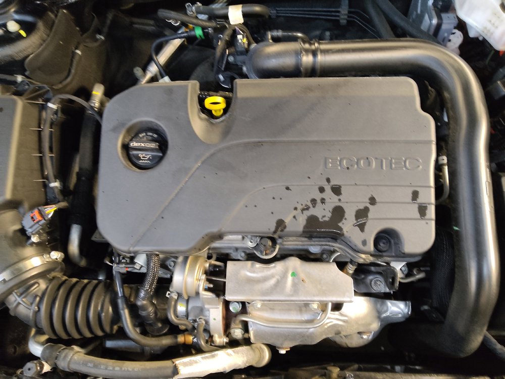 Used 2023 Chevrolet Malibu LT FWD image 30