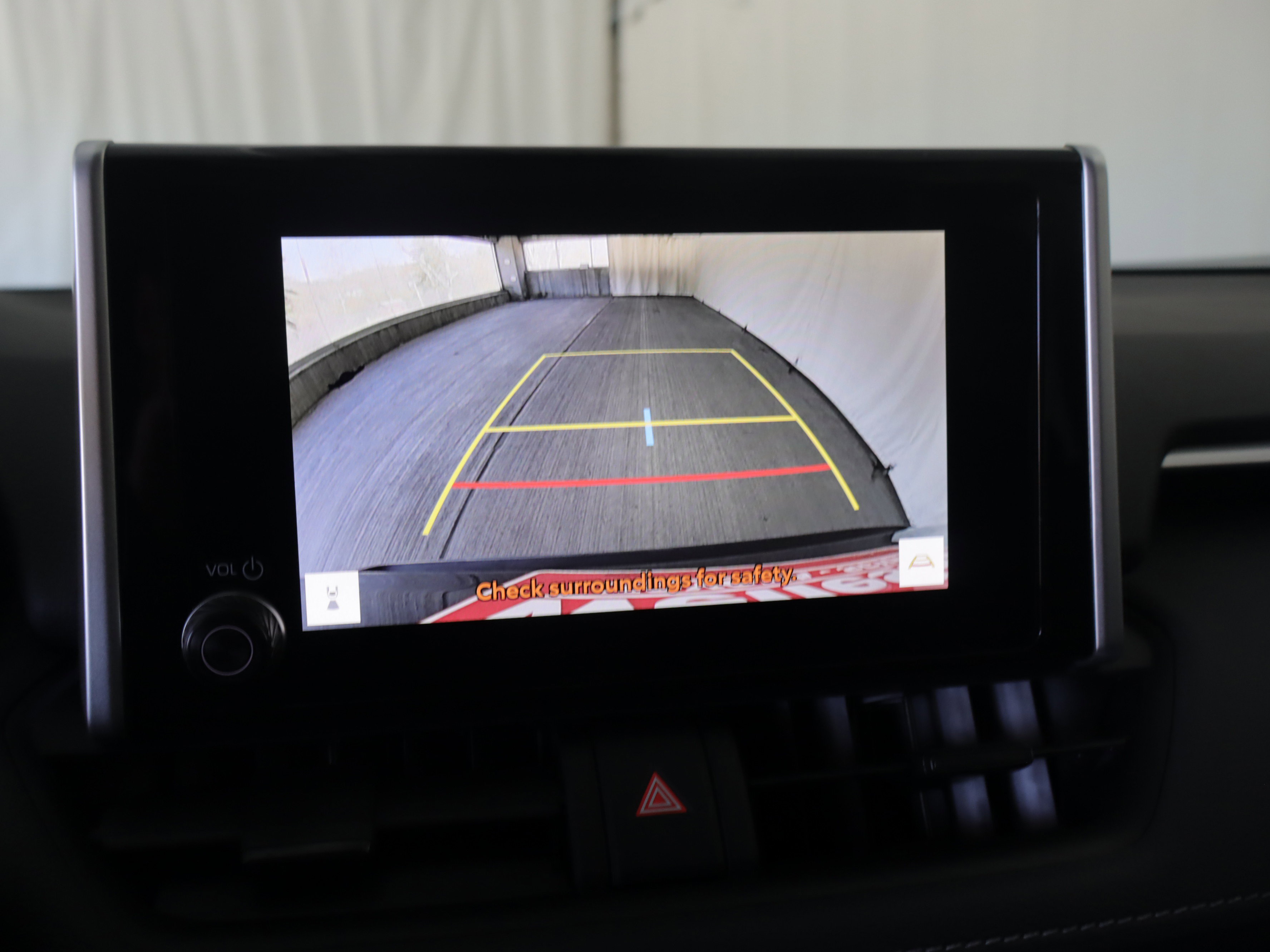 Used 2025 Toyota RAV4 XLE AWD/4WD image 19