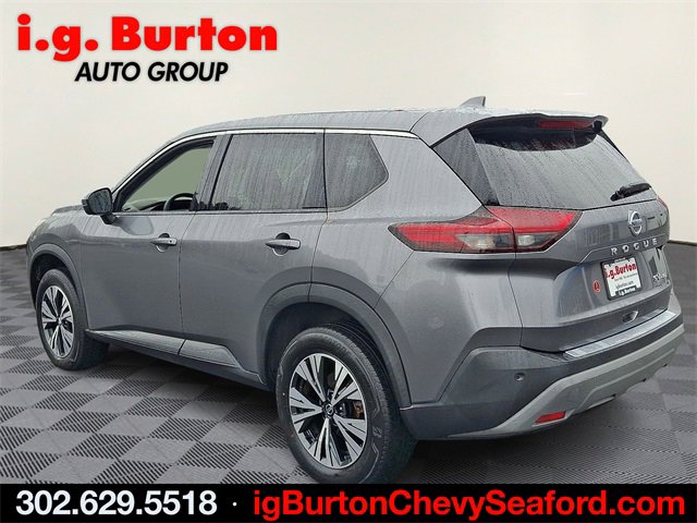 Used 2021 Nissan Rogue SV image 4