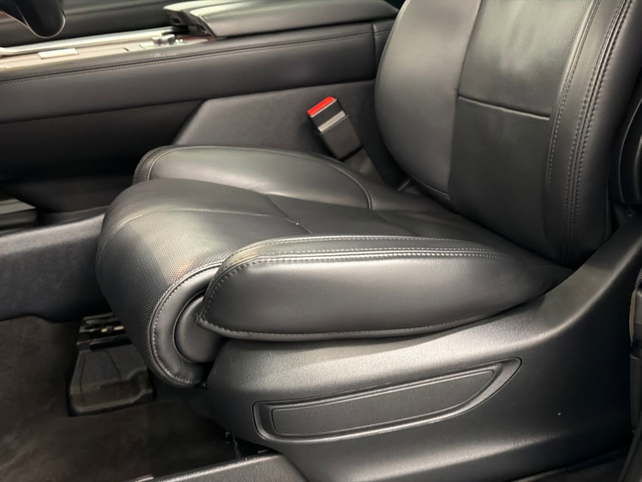 Certified 2023 Lincoln Navigator L Reserve image 19