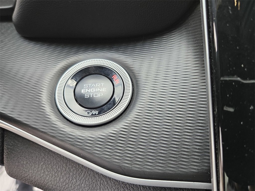 Used 2024 Jeep Grand Cherokee Altitude image 17