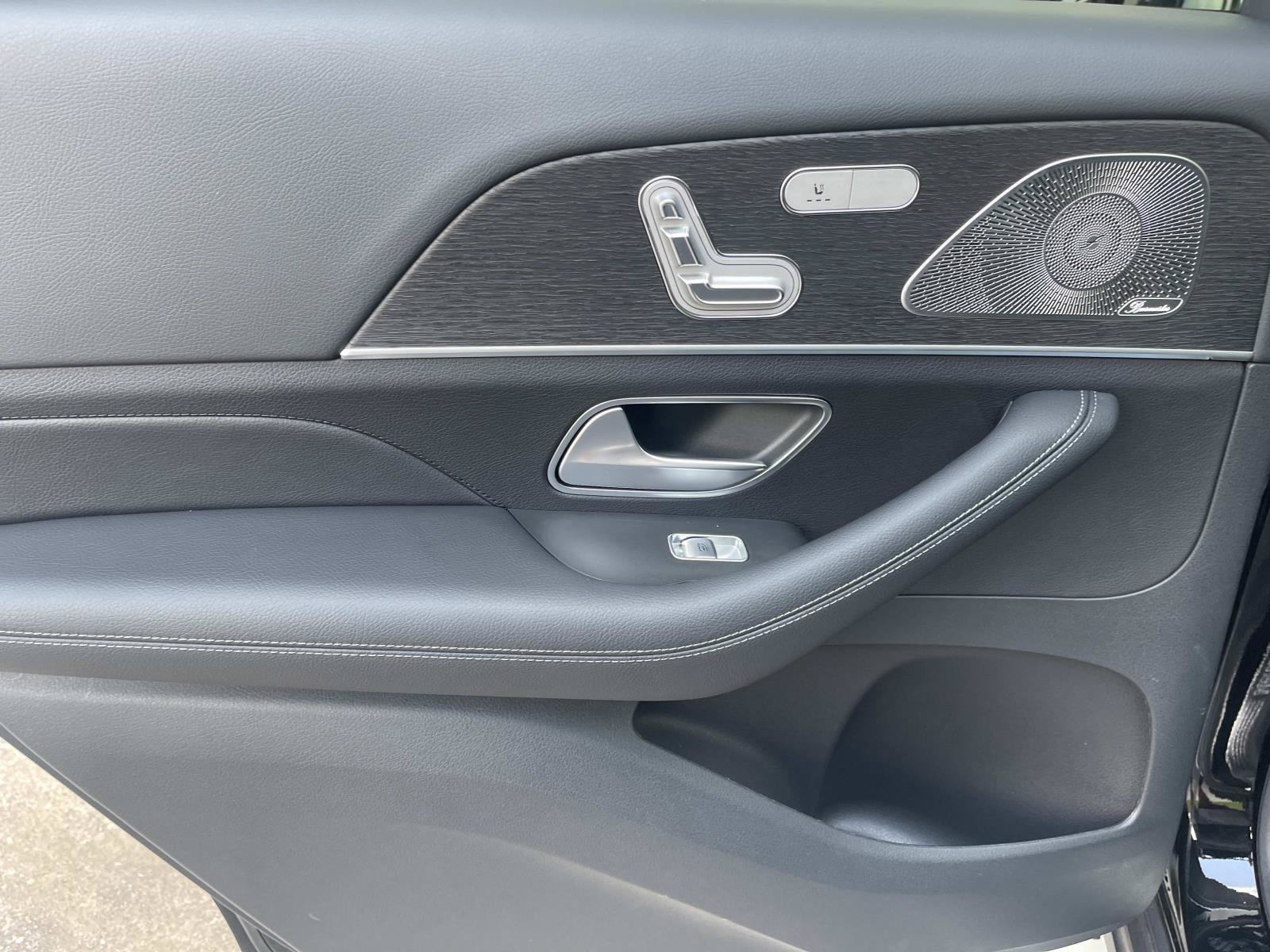 Certified 2023 Mercedes-Benz GLS 450 4MATIC image 21