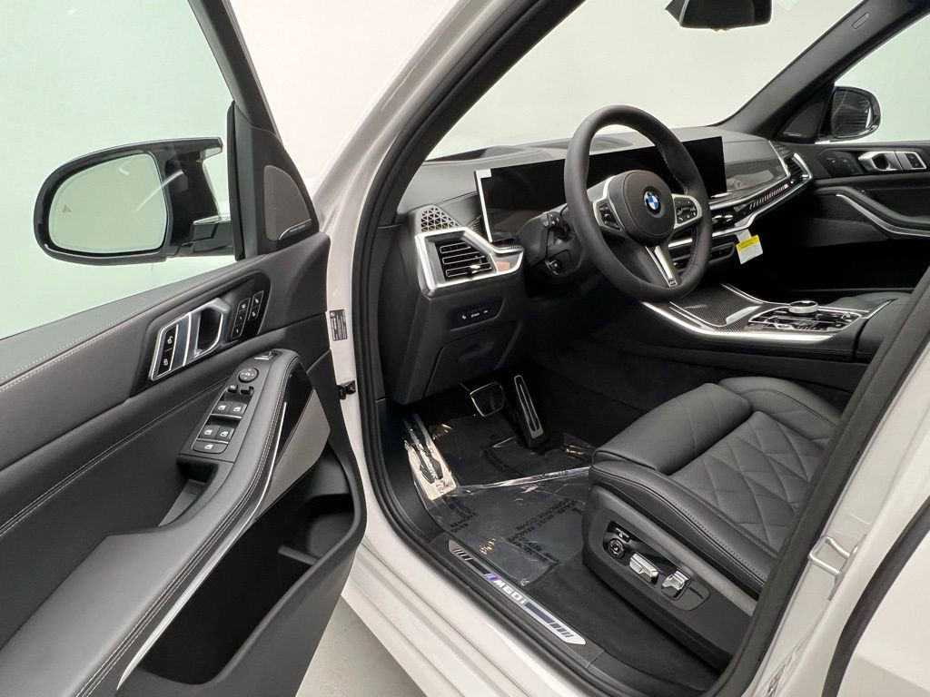 New 2026 BMW X5 M60i image 22