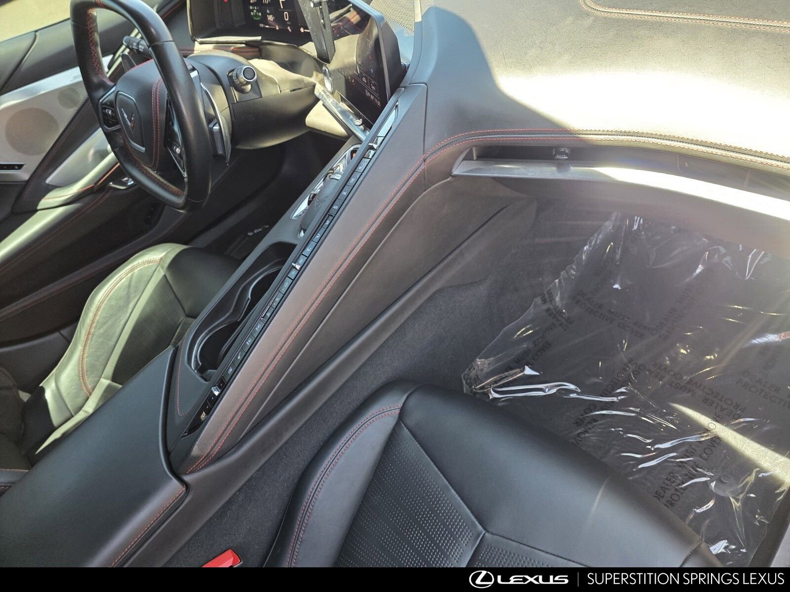 Used 2021 Chevrolet Corvette Stingray Premium Conv w/ Z51 Performance Package RWD image 28