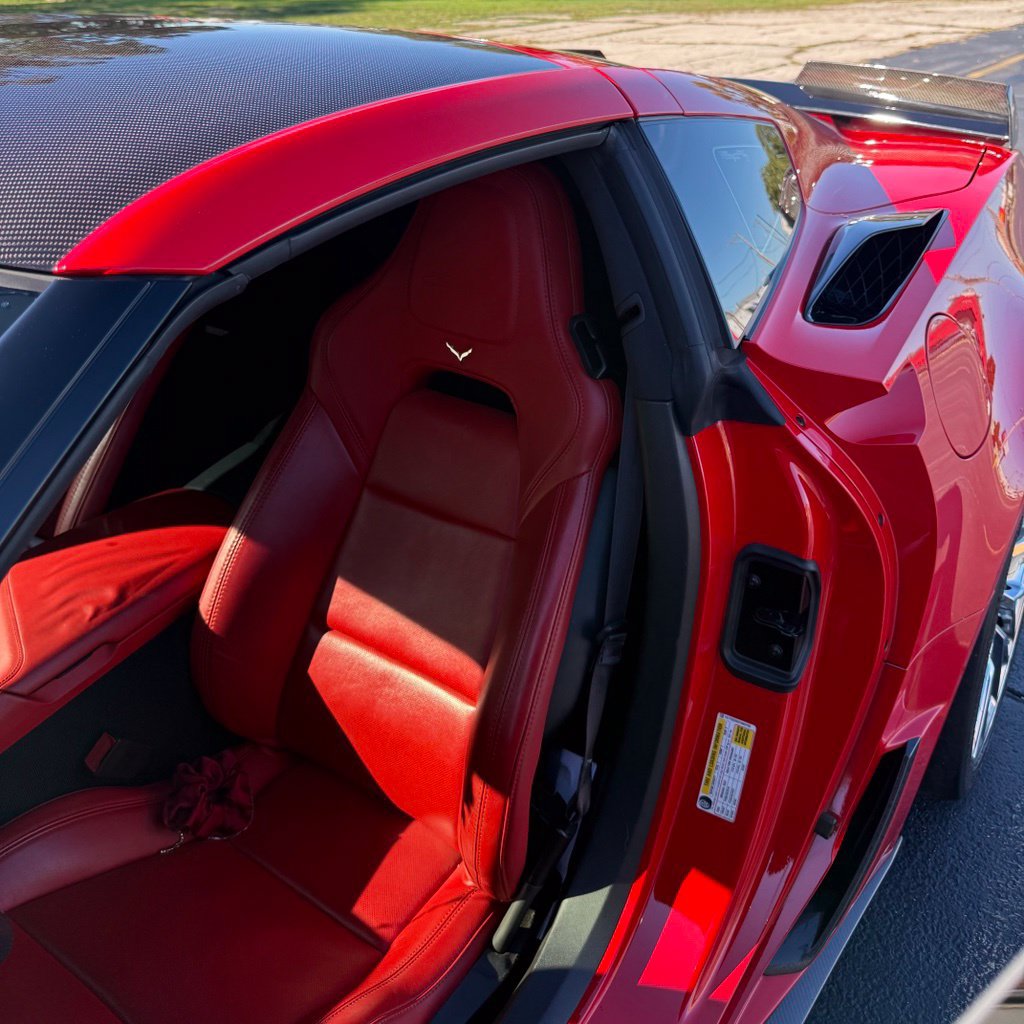 Used 2015 Chevrolet Corvette Z06 RWD image 22