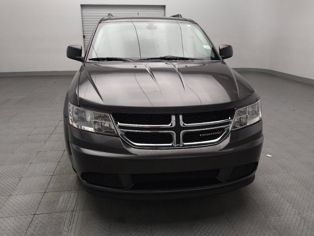 Used 2018 Dodge Journey SE w/ Connectivity Group FWD image 14