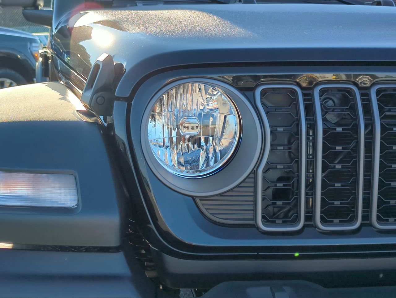 New 2026 Jeep Wrangler Unlimited Sport AWD/4WD image 8