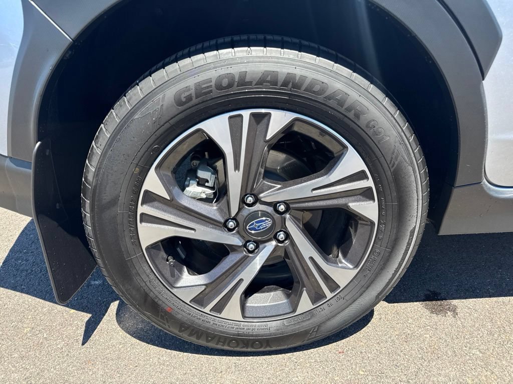 Used 2026 Subaru Crosstrek 2.5i Premium AWD/4WD image 9