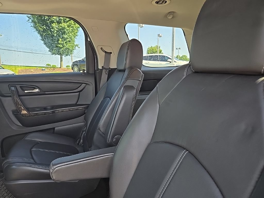 Used 2017 GMC Acadia Limited SLT AWD/4WD image 32