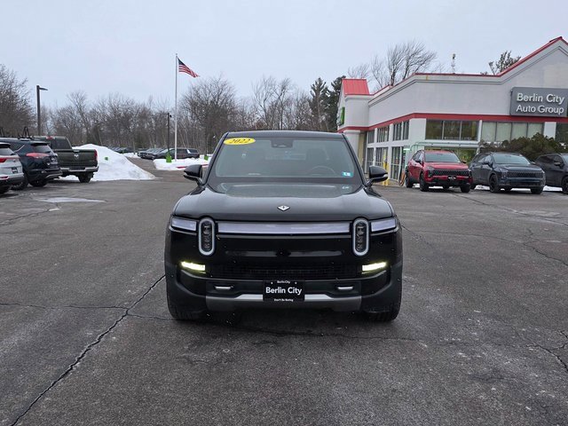 Used 2022 Rivian R1T Adventure image 3