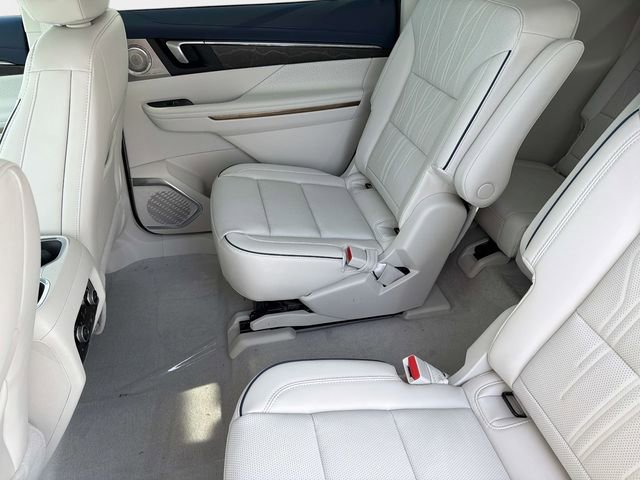 New 2026 Buick Enclave Avenir w/ Super Cruise Package image 12
