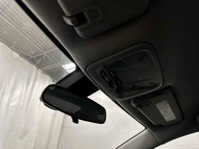 Used 2022 Chevrolet Malibu LS FWD image 21