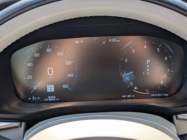 Used 2021 Volvo XC60 T6 Momentum image 11