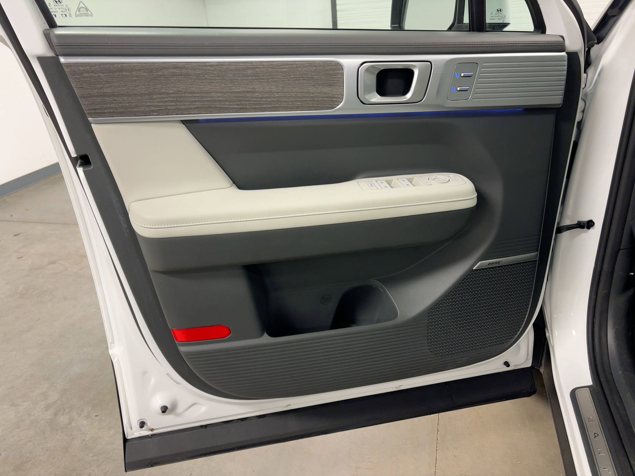 Used 2024 Hyundai Santa Fe Calligraphy image 20