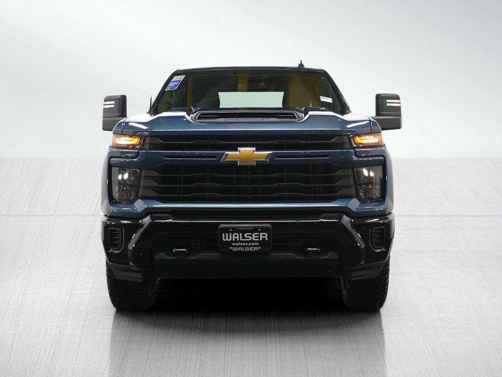 Used 2024 Chevrolet Silverado 2500 Custom w/ Custom Convenience Package AWD/4WD image 8