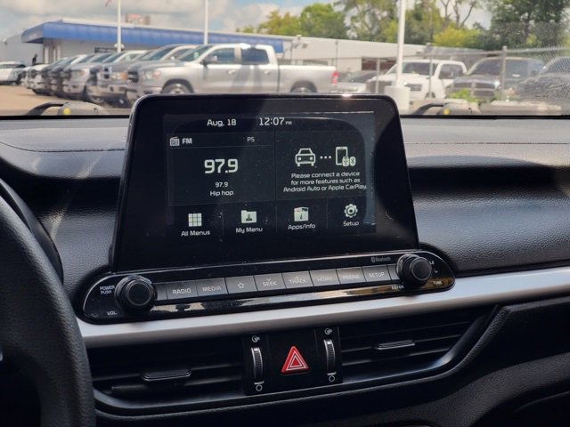 Used 2019 Kia Forte LXS image 17