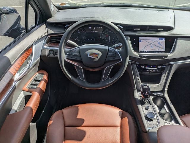 New 2025 Cadillac XT5 Premium Luxury w/ Technology Package FWD image 15