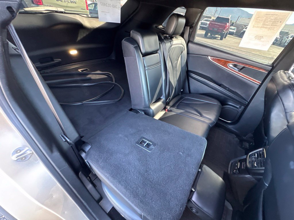 Used 2017 Lincoln MKX Select w/ Select Plus Package AWD/4WD image 21
